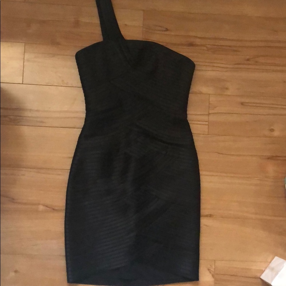 BCBG MAXAZRIA SEXY BLACK DRESS
